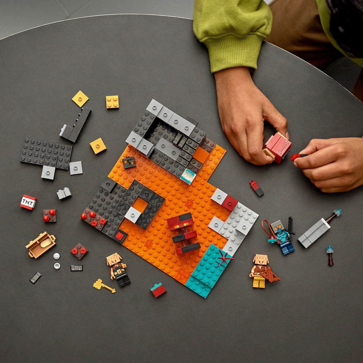 Minecraft Nether Bastion Battle Action Toy Set N78930
