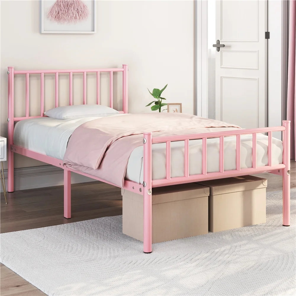 Queen Metal Bed Frame with Spindle Headboard and Footboard D708447