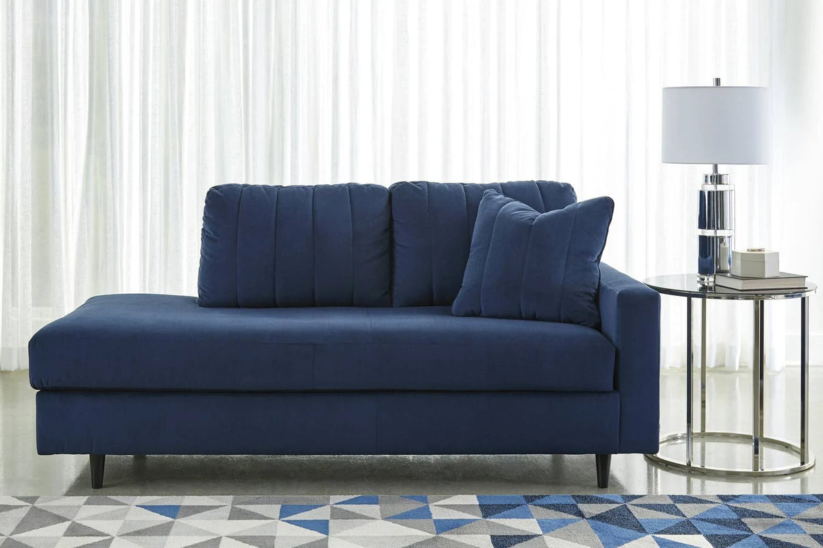Corner Chaise J1645